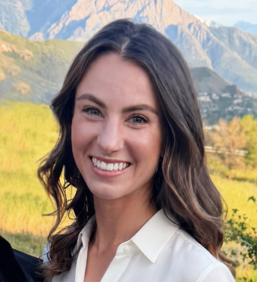Nina Groom Aguilar